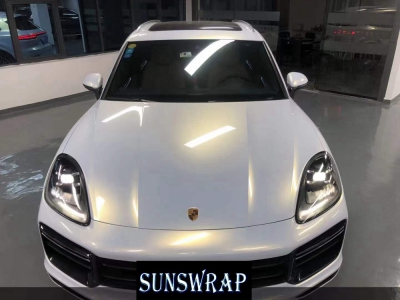 Pearlescent Gloss White Shift Gold PPF